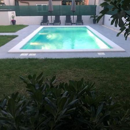 Leneda Apartments With Pool Пула Экстерьер фото